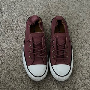 Barely Used Shoreline Converse